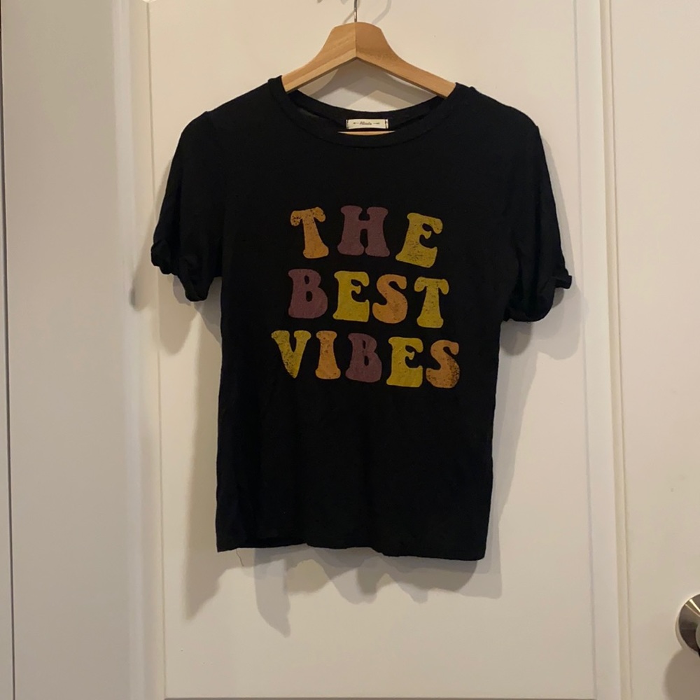 Atticutie The Best Vibes T-Shirt - Picture 2 of 3